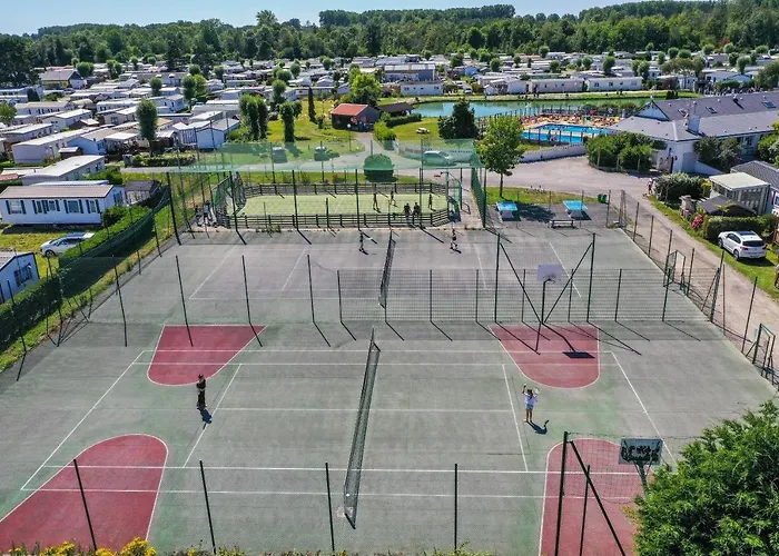 Camping Les Garennes Rang-du-Fliers