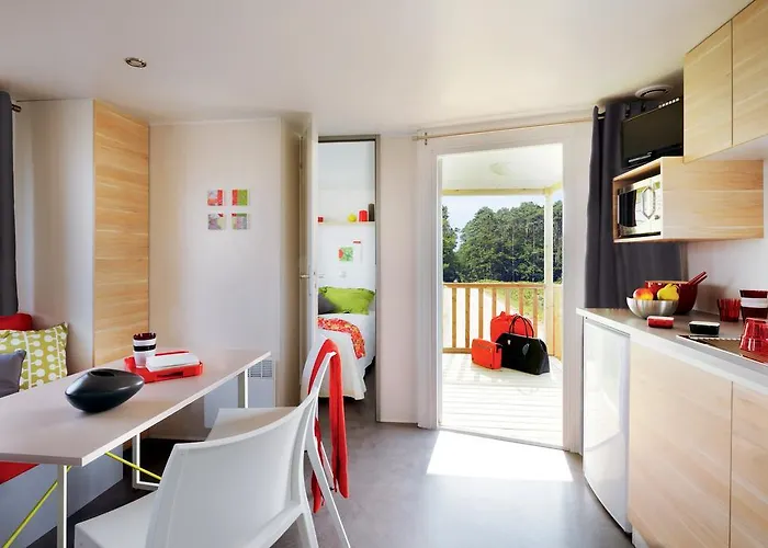 Camping Les Garennes Rang-du-Fliers